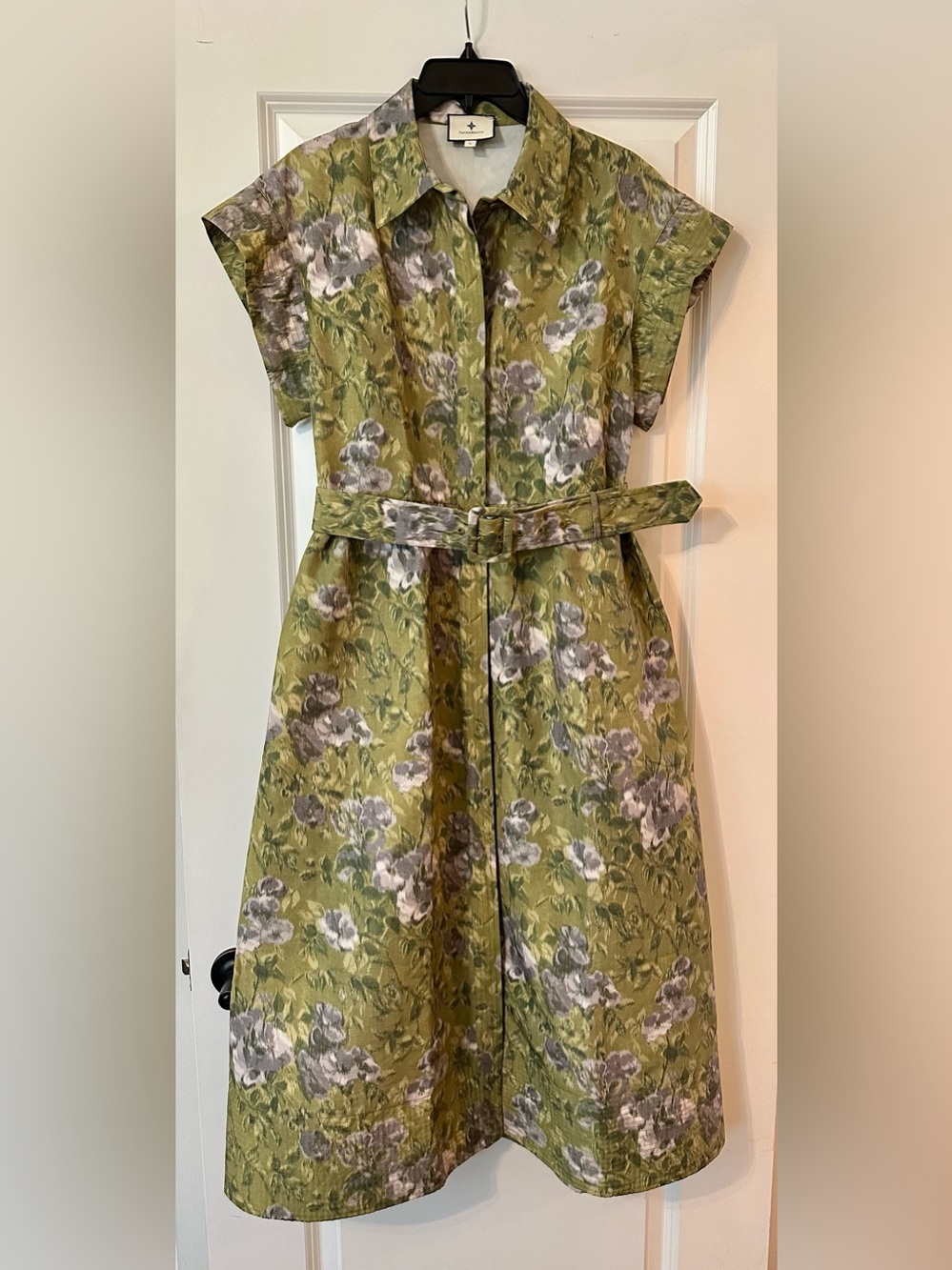 Tuckernuck Green/Gray/White Floral Midi Dress with Belt
